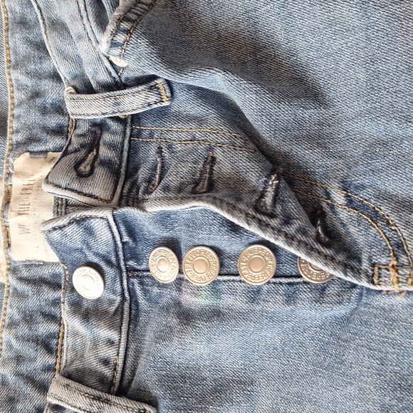 We The Free Blue Distressed Y2K Flare Jeans